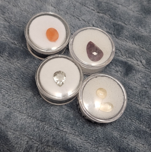 Gemstone Assortment Lot Of 5 Stones! - Picture 1 of 5